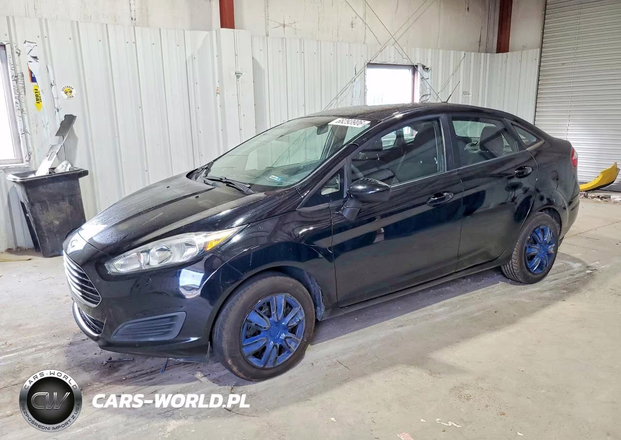 2017 Ford Fiesta S – zdjęcie 1 z 12