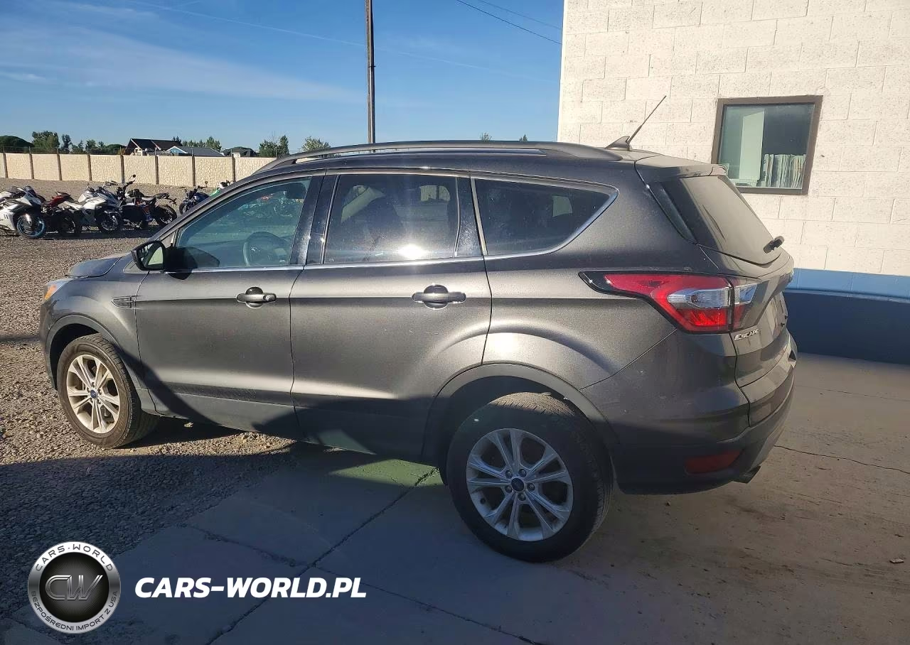 2018 Ford Escape Se VIN:1FMCU9GDXJUD04943 - 2