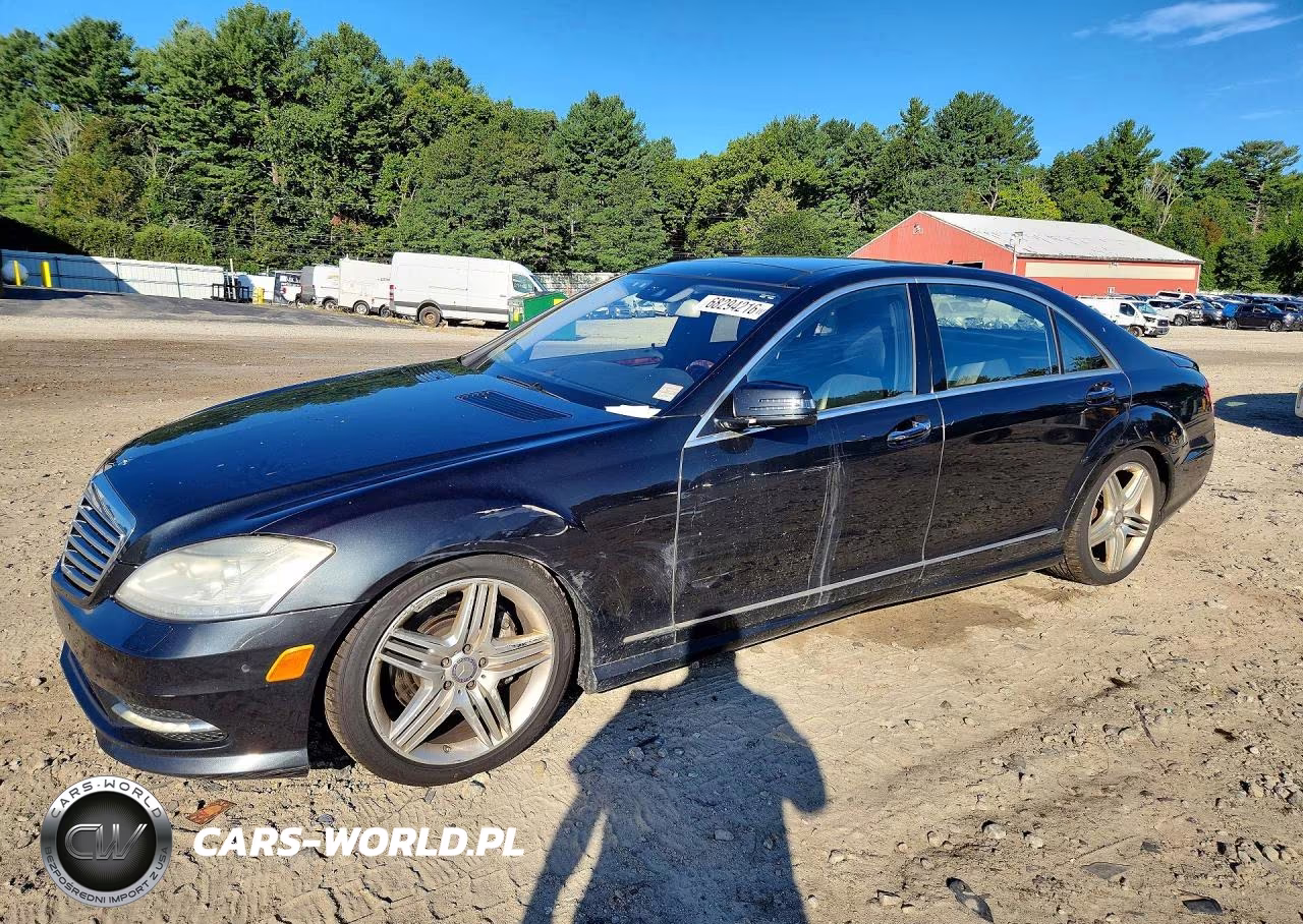2013 Mercedes-Benz S 550 4Matic