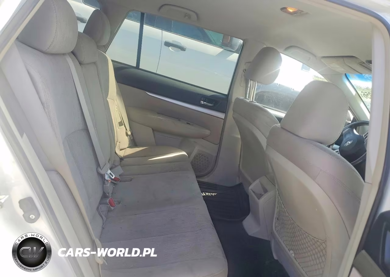 2013 Subaru Outback 2.5I Premium VIN:4S4BRBCC9D1203061 - 11