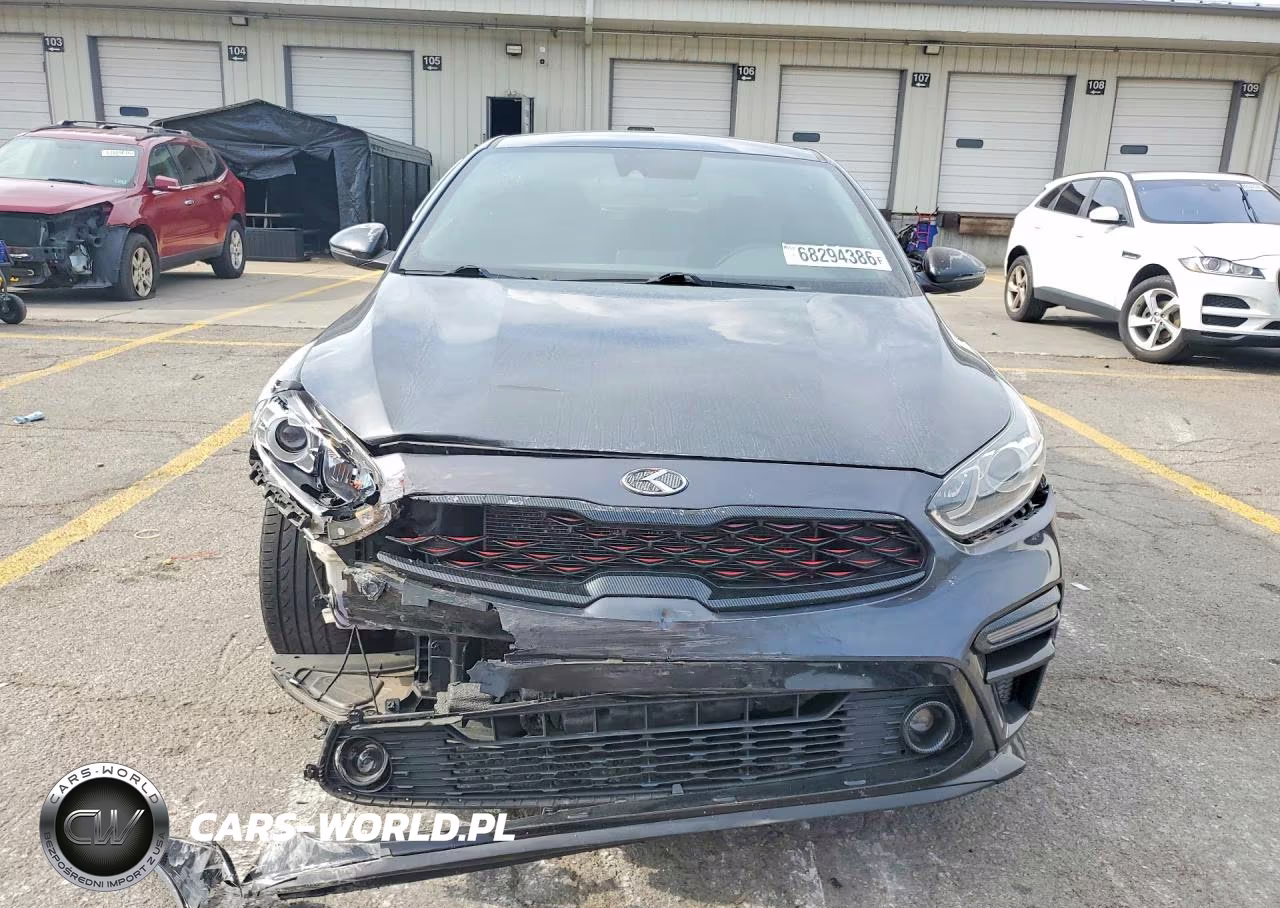 2021 Kia Forte Gt Line VIN:3KPF34AD4ME402479 - 5