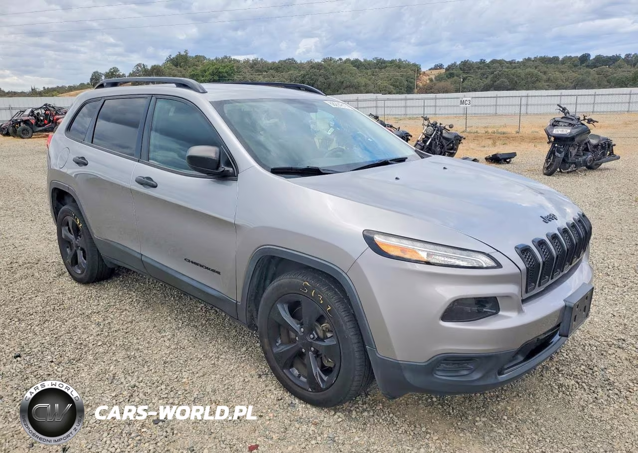 2016 Jeep Cherokee Sport VIN:1C4PJLAS2GW369284 - 4