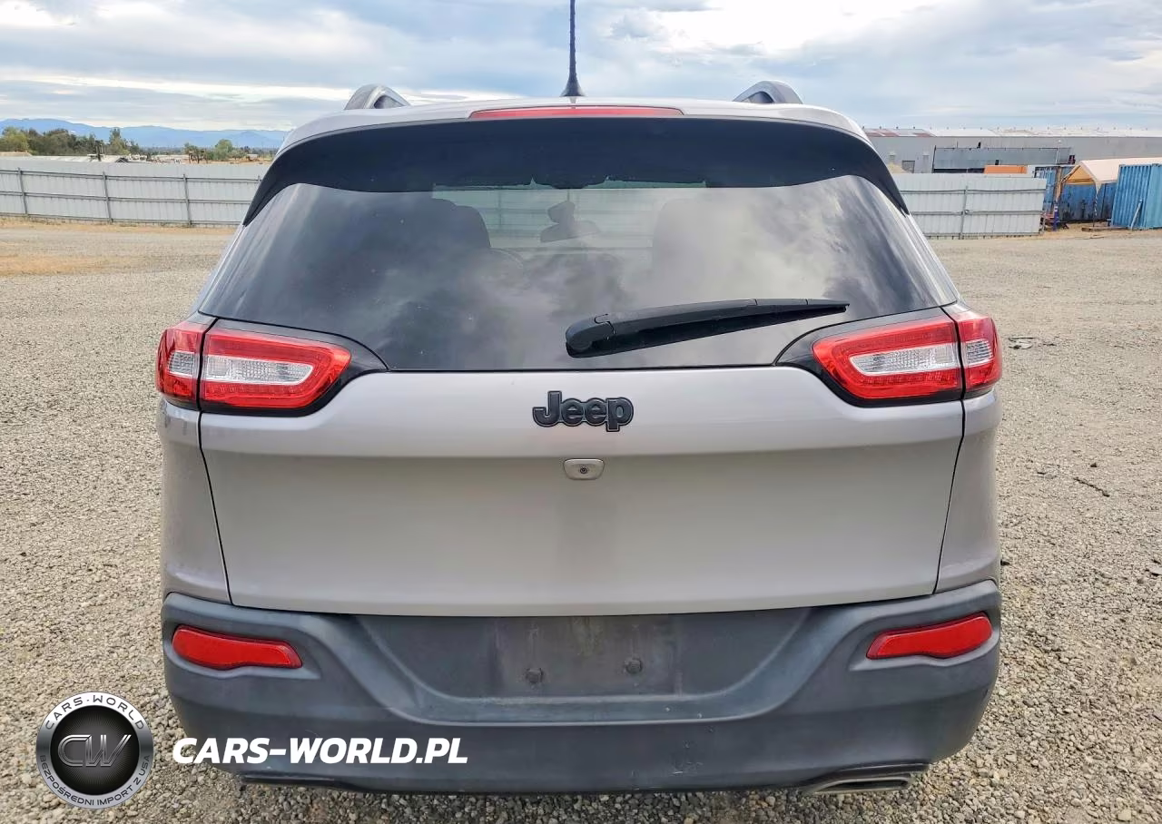 2016 Jeep Cherokee Sport VIN:1C4PJLAS2GW369284 - 6