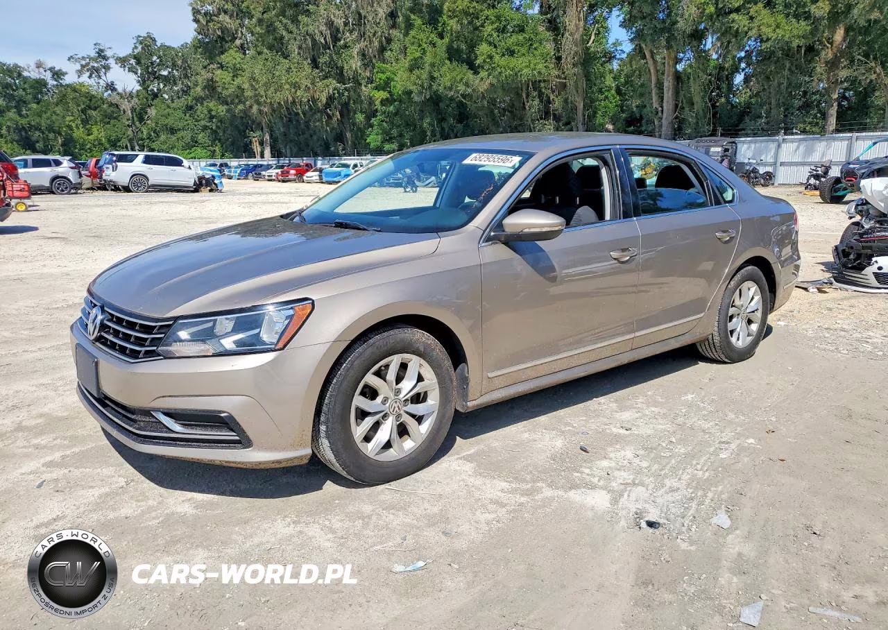 2016 Volkswagen Passat S VIN:1VWAS7A33GC011290 - 1