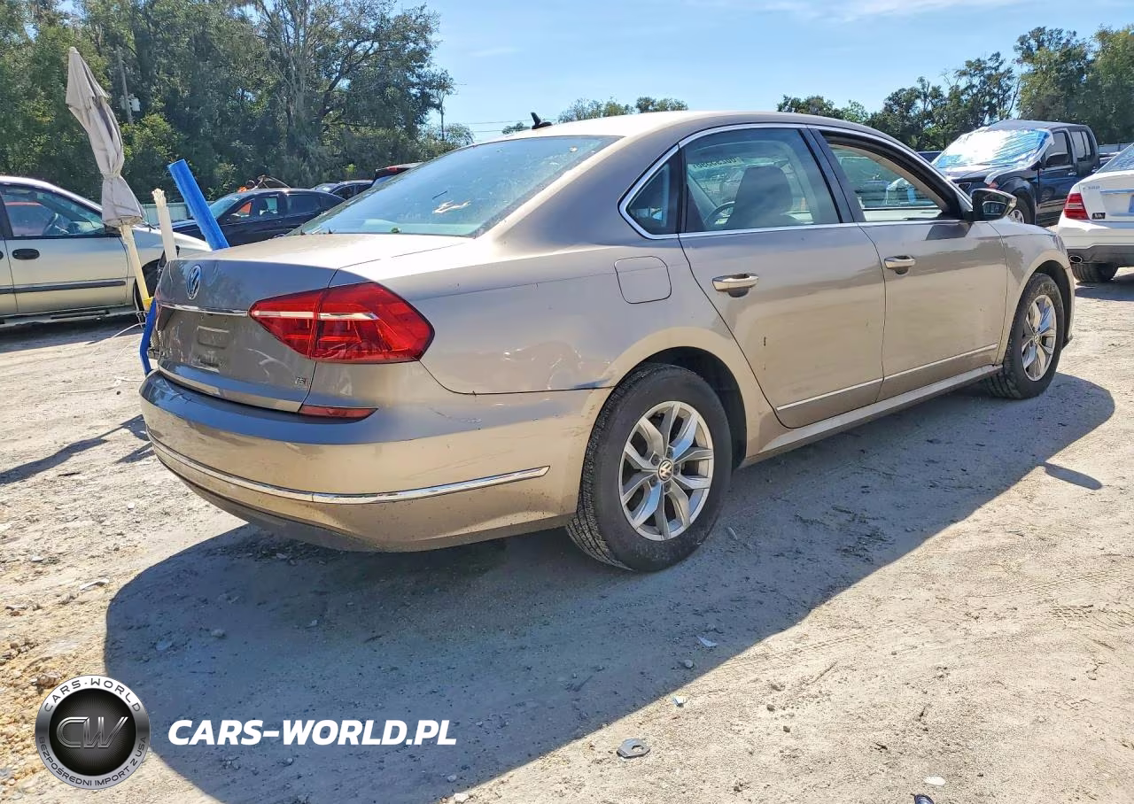 2016 Volkswagen Passat S VIN:1VWAS7A33GC011290 - 3