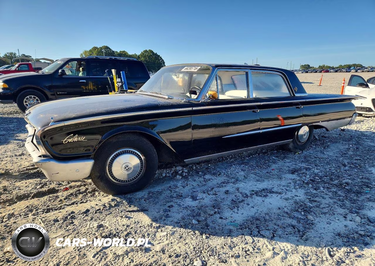 1960 Ford Galaxie Skyliner – zdjęcie 1 z 12