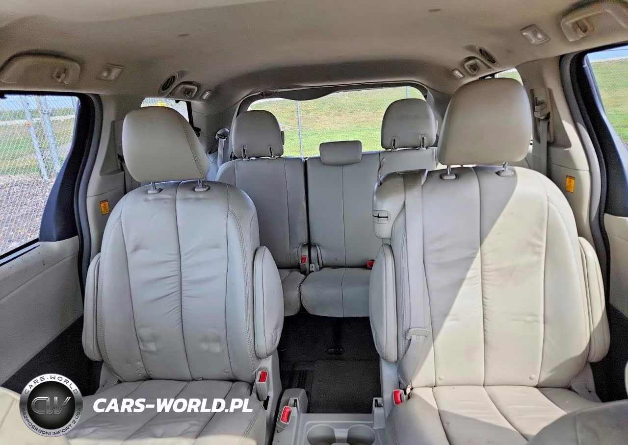 2011 Toyota Sienna Xle 8-Passenger VIN:5TDYK3DCXBS090938 - 10