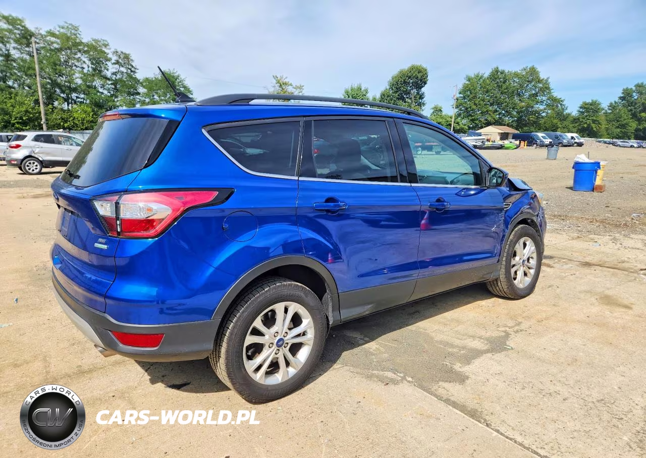 2018 Ford Escape Se VIN:1FMCU0GD5JUA79875 - 3