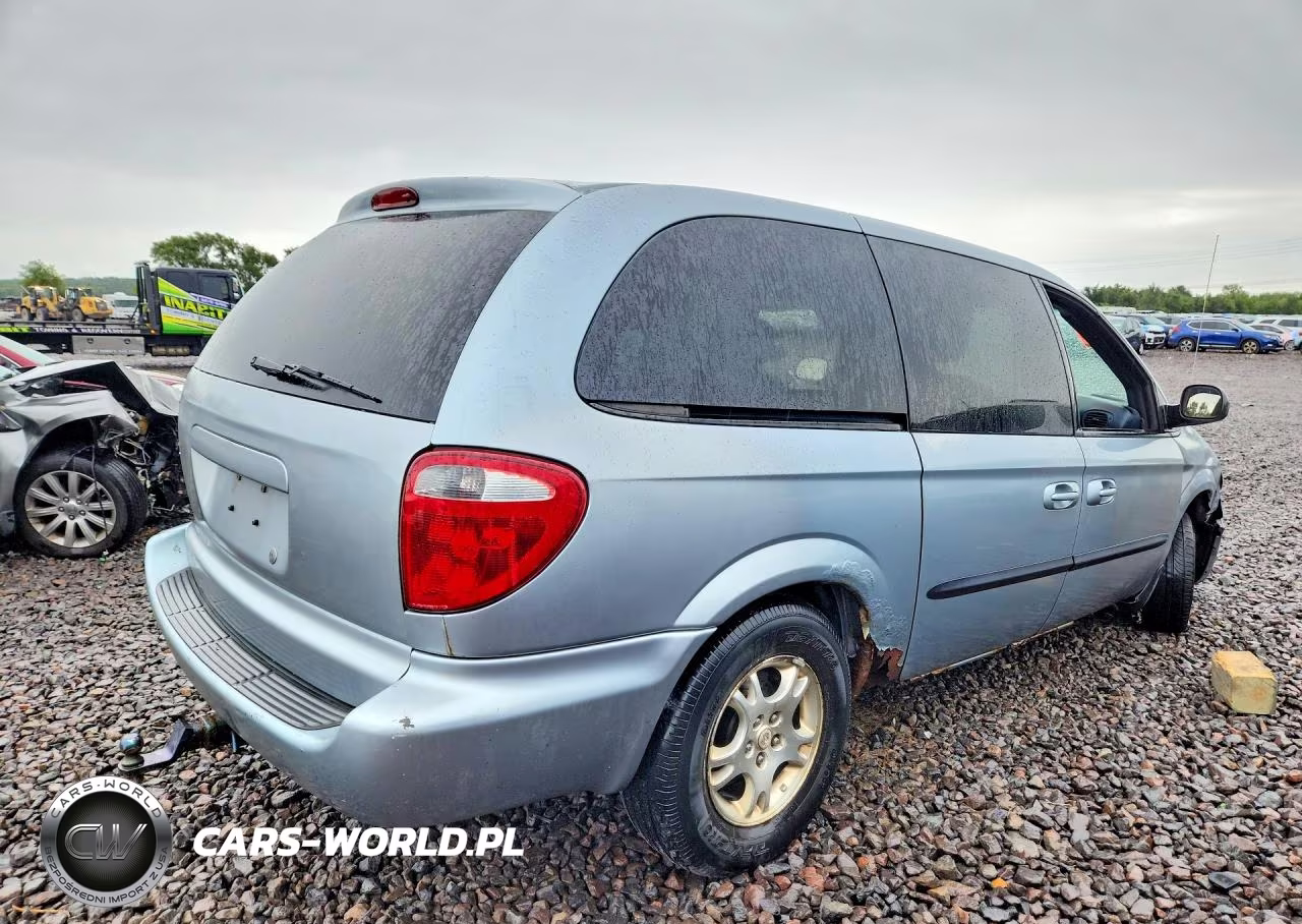 2003 Dodge Grand Caravan Sport VIN:2D8GP44L63R131581 - 3