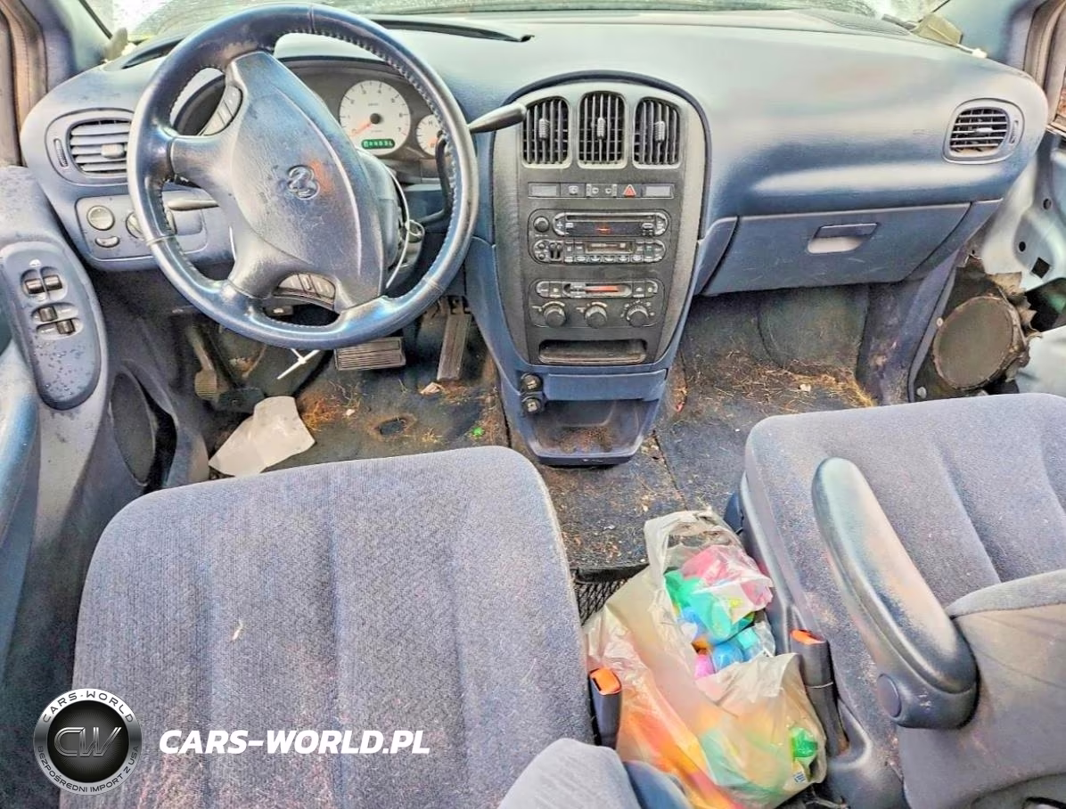 2003 Dodge Grand Caravan Sport VIN:2D8GP44L63R131581 - 8