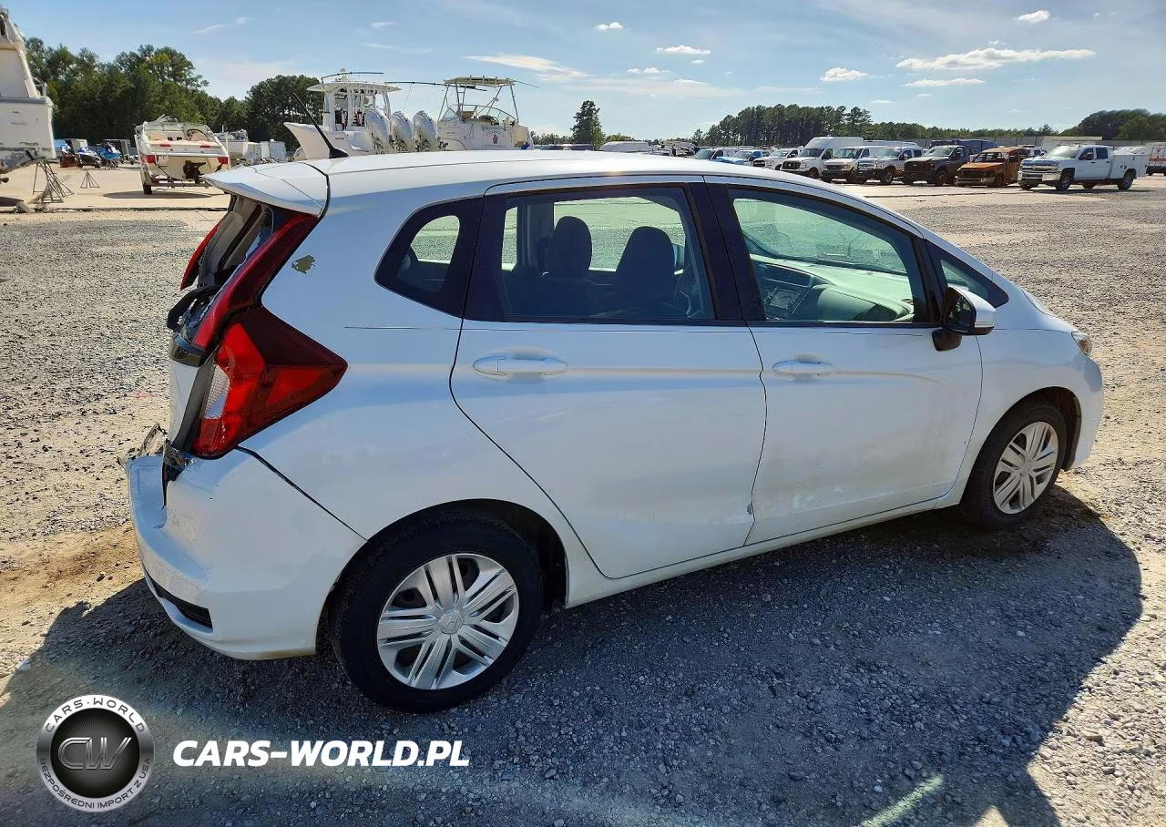 2018 Honda Fit Lx VIN:3HGGK5H4XJM736523 - 3