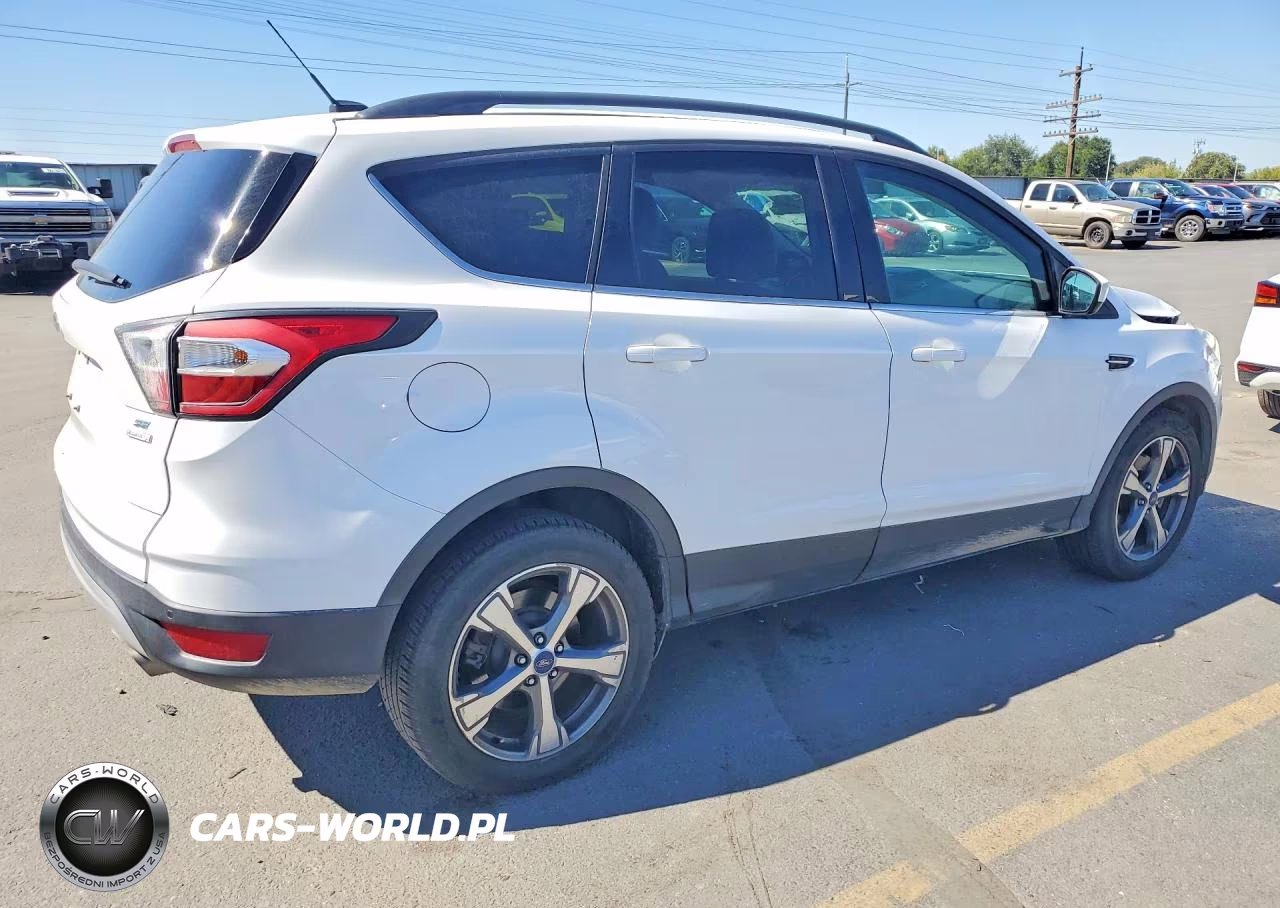 2017 Ford Escape Se VIN:1FMCU0G99HUA83031 - 3