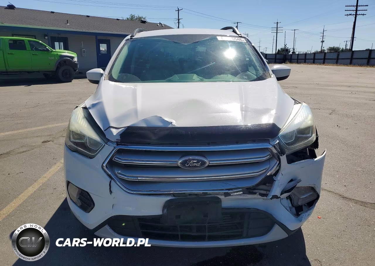 2017 Ford Escape Se VIN:1FMCU0G99HUA83031 - 5