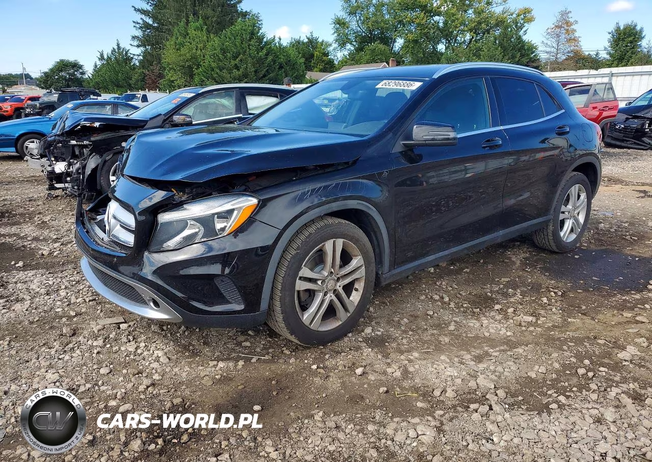 2015 Mercedes-Benz Gla 250 4Matic – zdjęcie 1 z 12