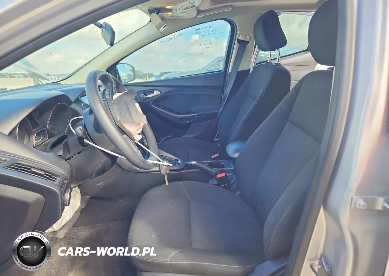 2017 Ford Focus Sel VIN:1FADP3H21HL237245 - 7