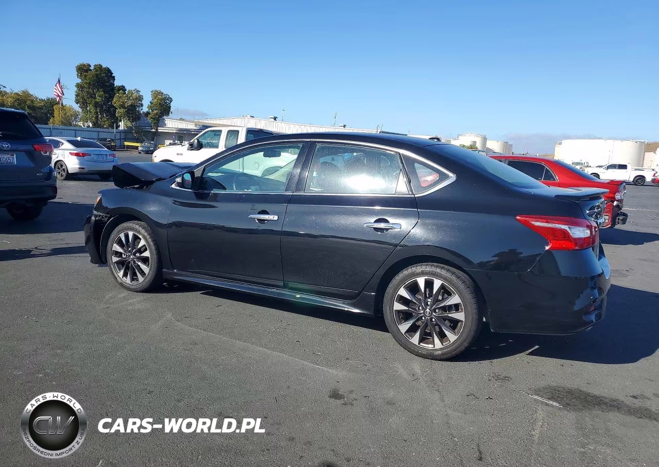 2017 Nissan Sentra Sr VIN:3N1AB7AP1HY228581 - 2