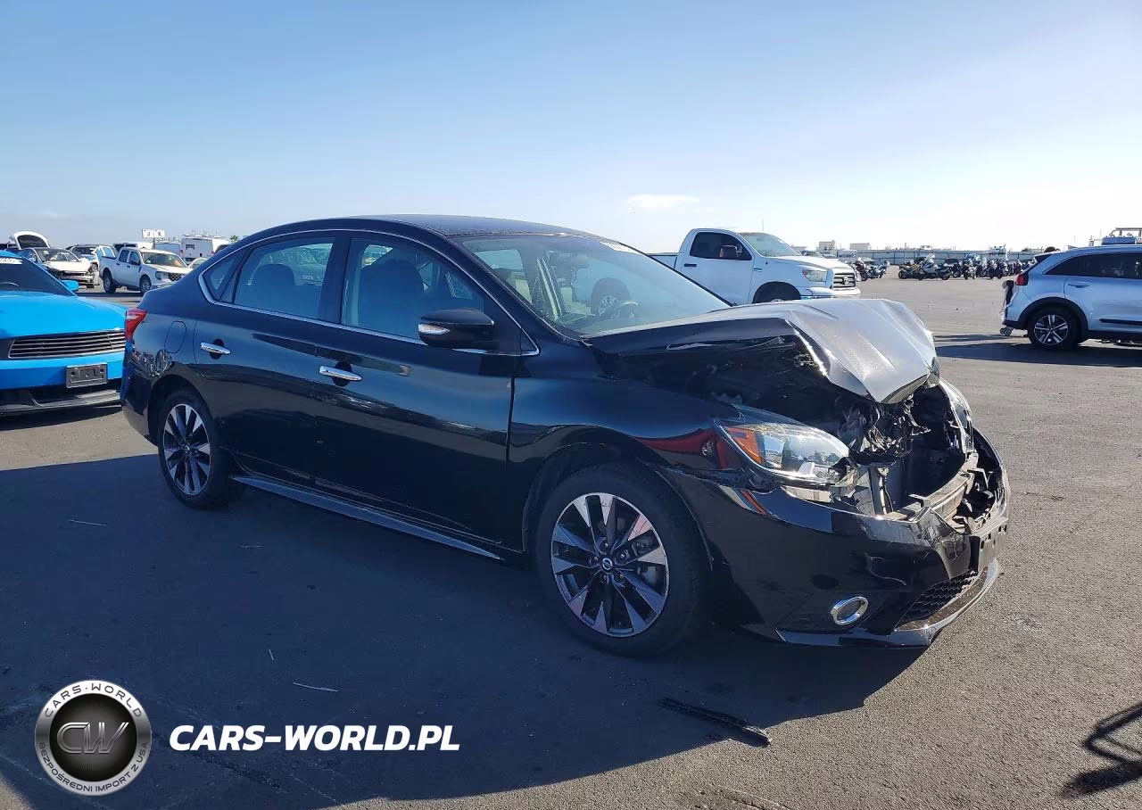 2017 Nissan Sentra Sr VIN:3N1AB7AP1HY228581 - 4