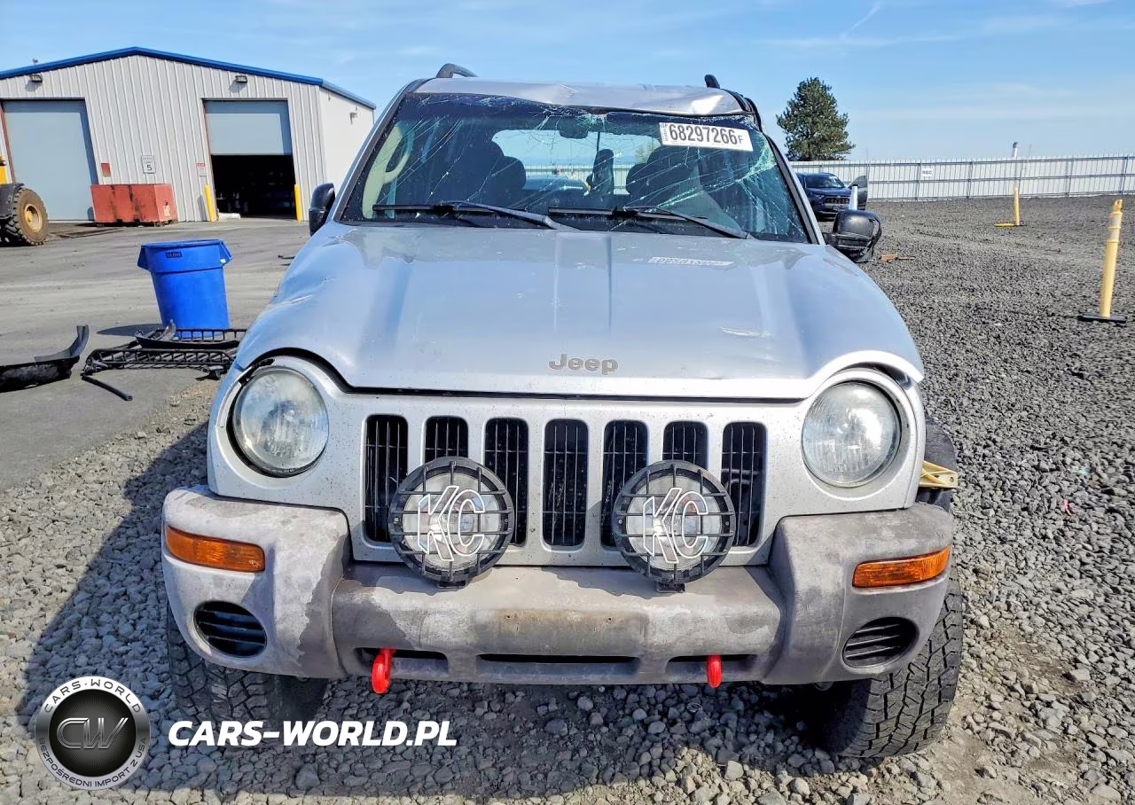 2003 Jeep Liberty Sport VIN:1J4GL48K33W537511 - 5