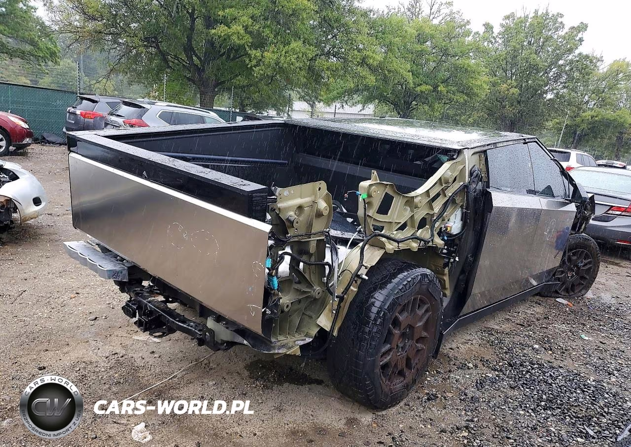 2024 Tesla Cybertruck VIN:7G2CEHED9RA009412 - 3