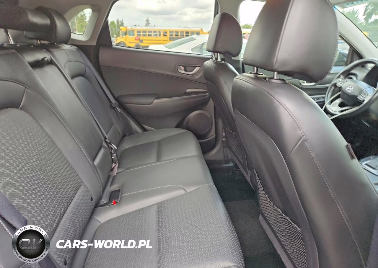 2018 Hyundai Kona Ultimate VIN:KM8K5CA54JU117334 - 11