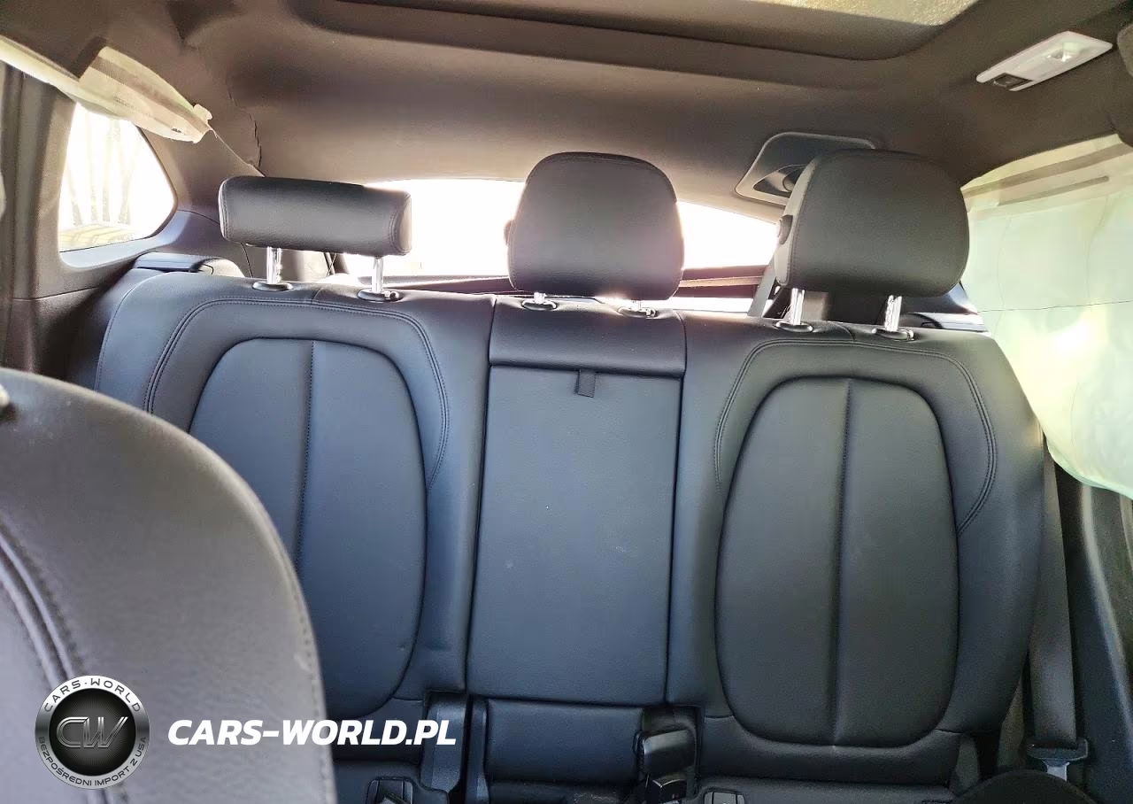 2019 BMW X1 Sdrive28I VIN:WBXHU7C5XK3H45014 - 10