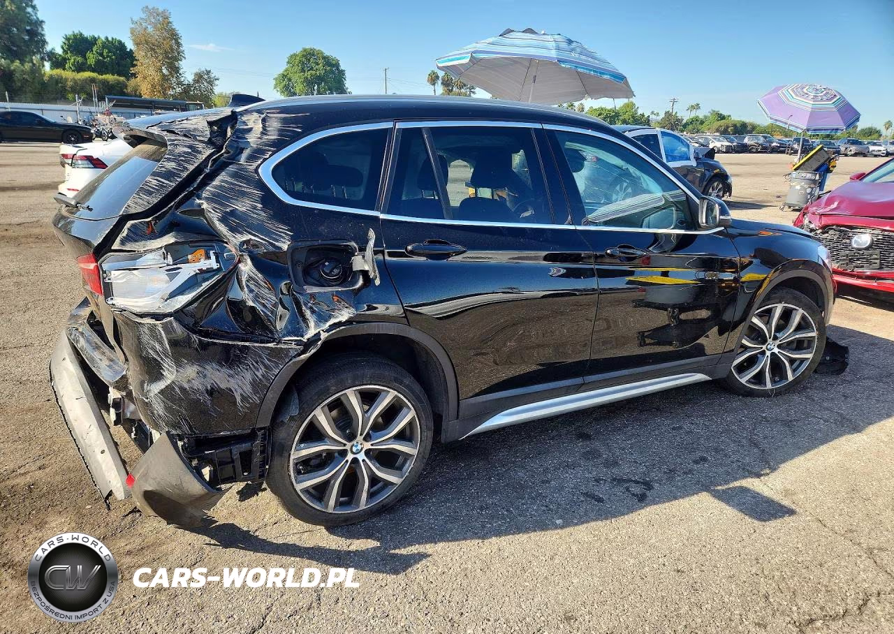 2019 BMW X1 Sdrive28I VIN:WBXHU7C5XK3H45014 - 3