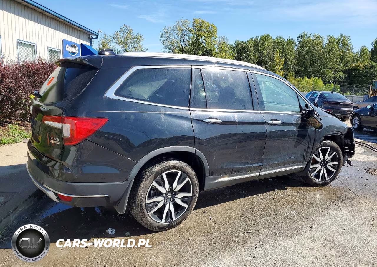 2021 Honda Pilot Elite VIN:5FNYF6H00MB089889 - 3