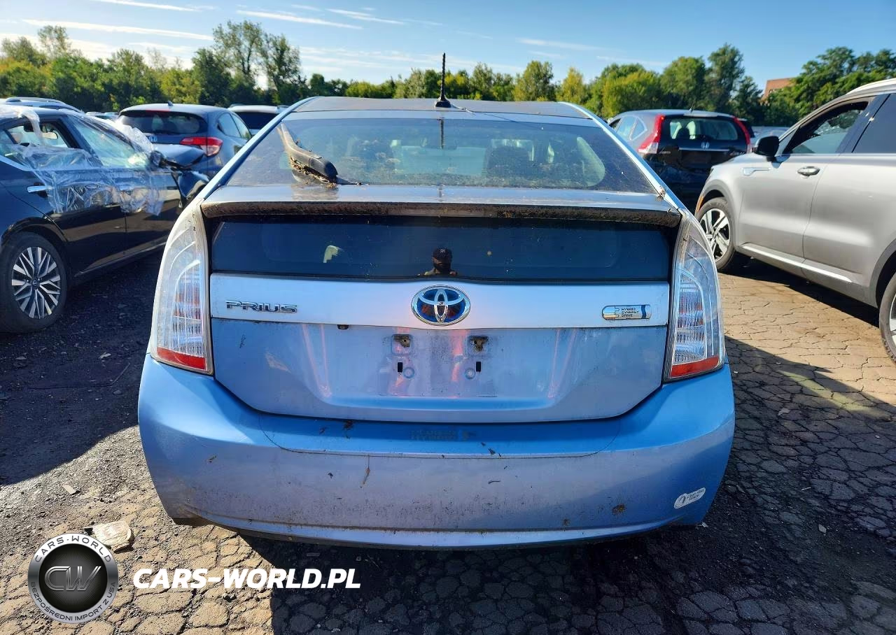 2014 Toyota Prius Plug-In Hybrid Base VIN:JTDKN3DP8E3057328 - 6