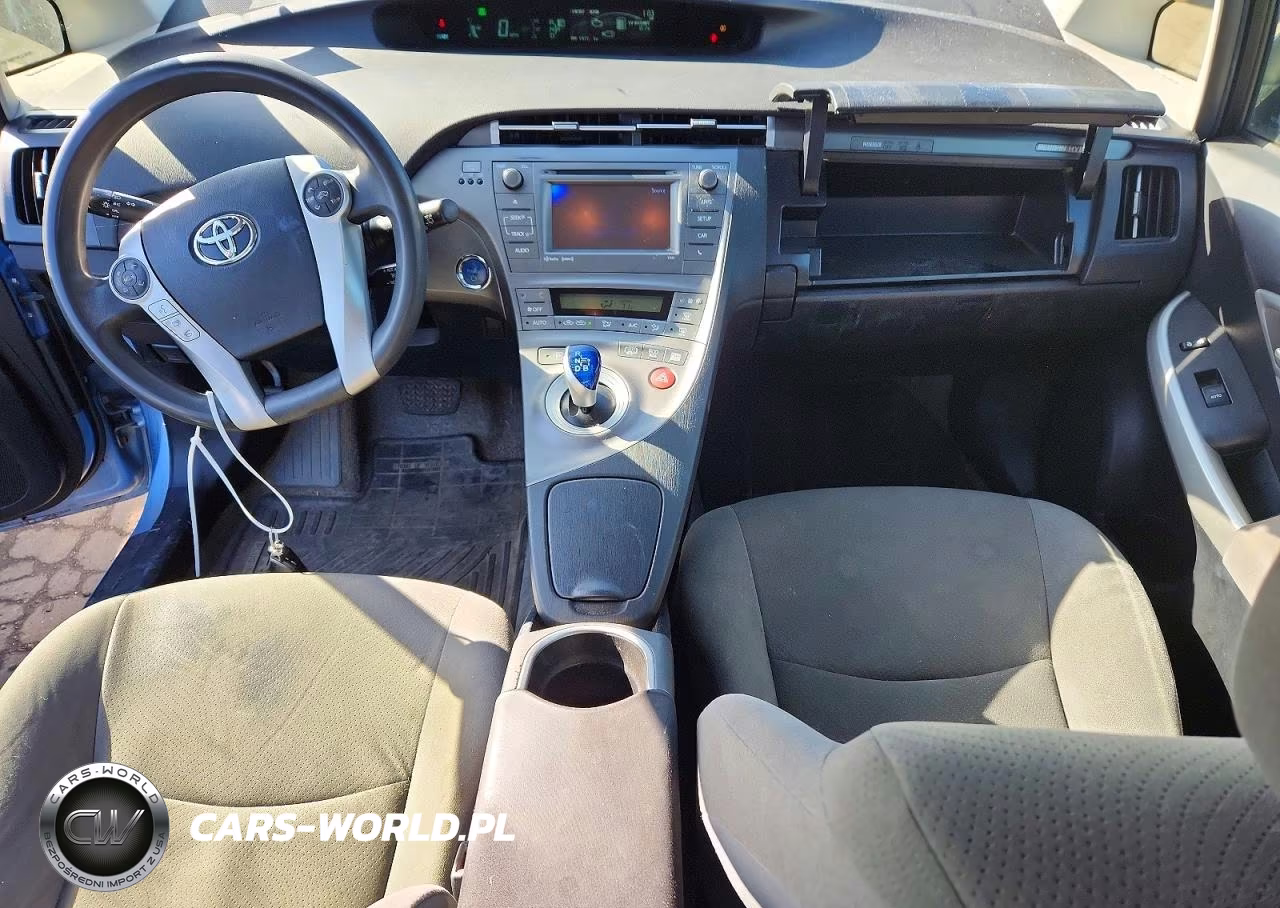 2014 Toyota Prius Plug-In Hybrid Base VIN:JTDKN3DP8E3057328 - 8