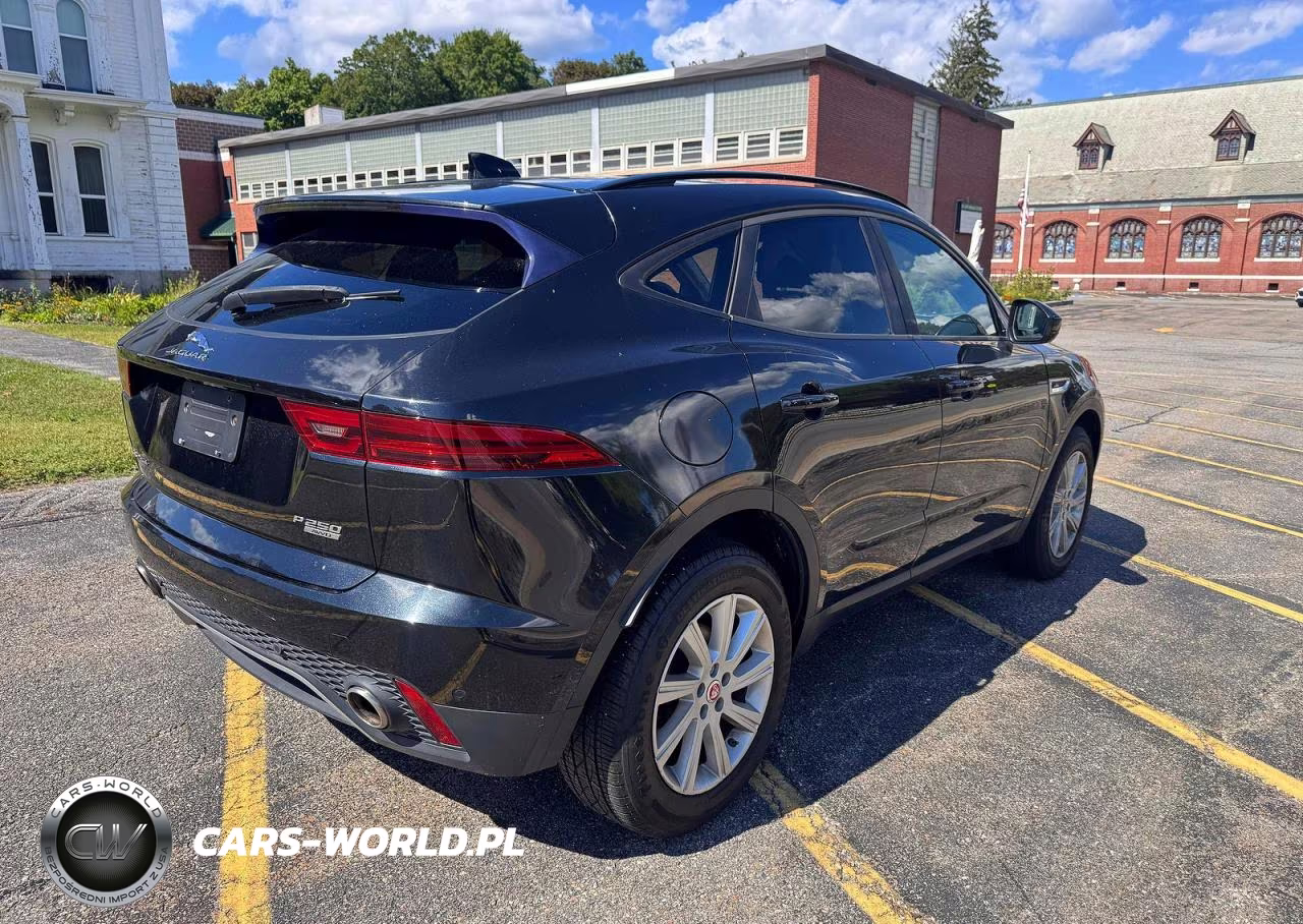 2019 Jaguar E-Pace S VIN:SADFJ2FX8K1Z34156 - 4