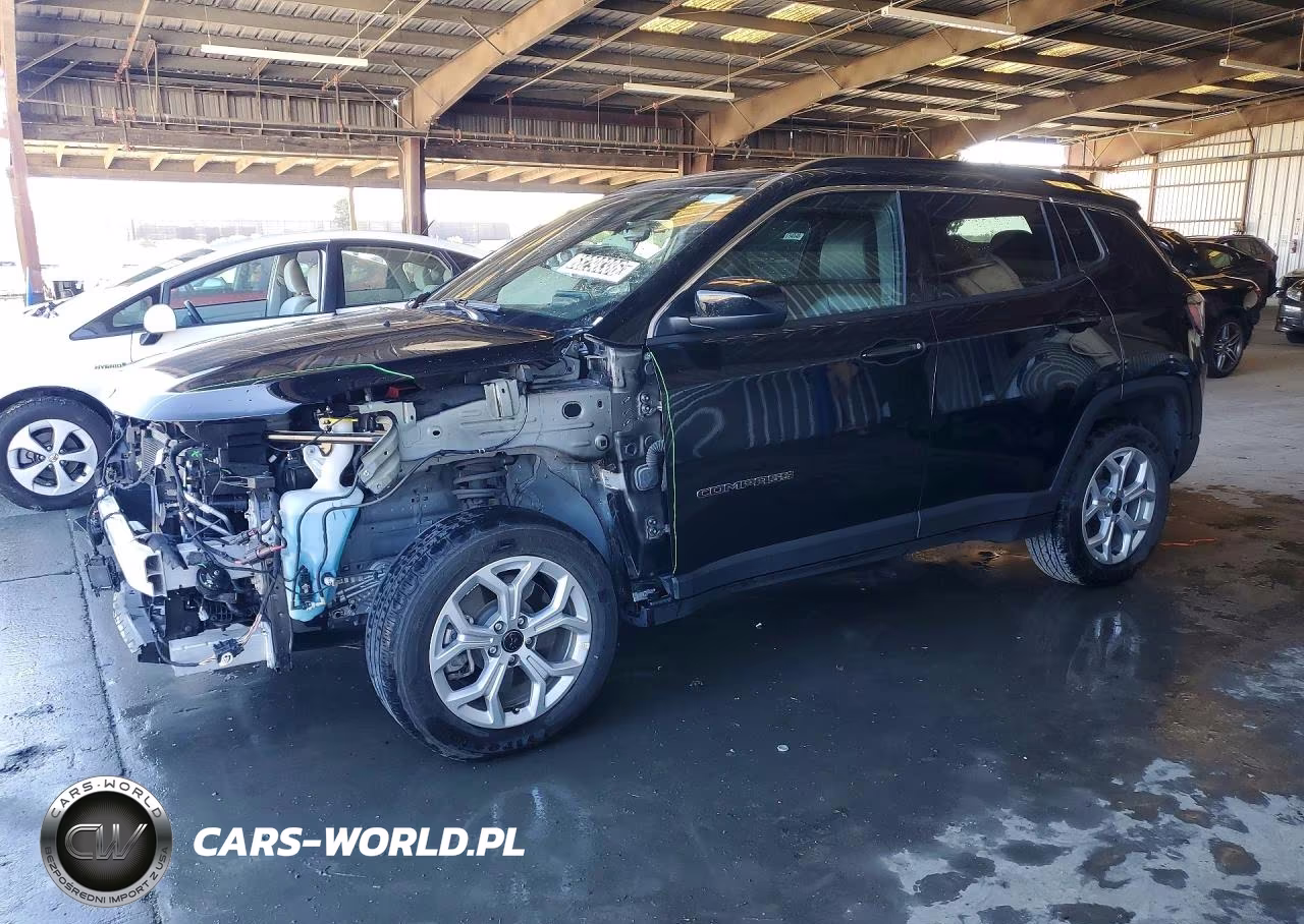 2025 Jeep Compass Latitude VIN:3C4NJDBN9ST620371 - 1