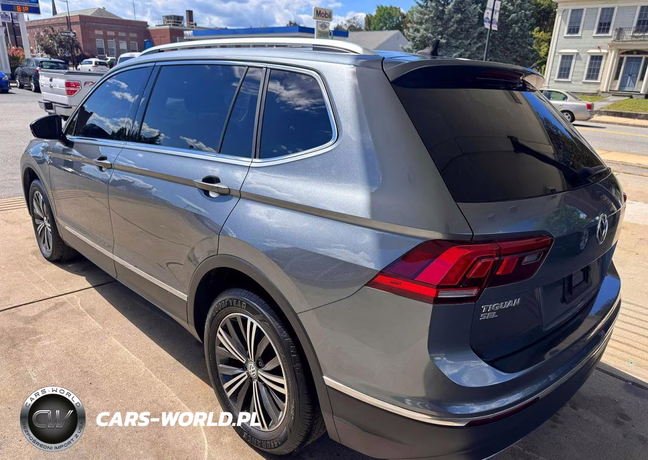 2018 Volkswagen Tiguan Se VIN:3VV3B7AX6JM085115 - 3