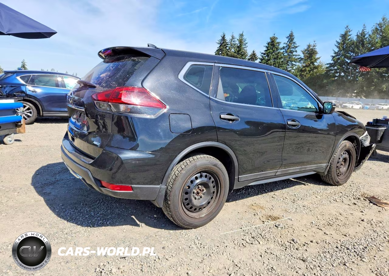 2018 Nissan Rogue S VIN:5N1AT2MV4JC721883 - 3