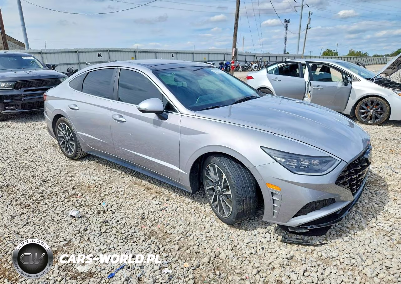 2023 Hyundai Sonata Limited VIN:KMHL34J29PA276320 - 4