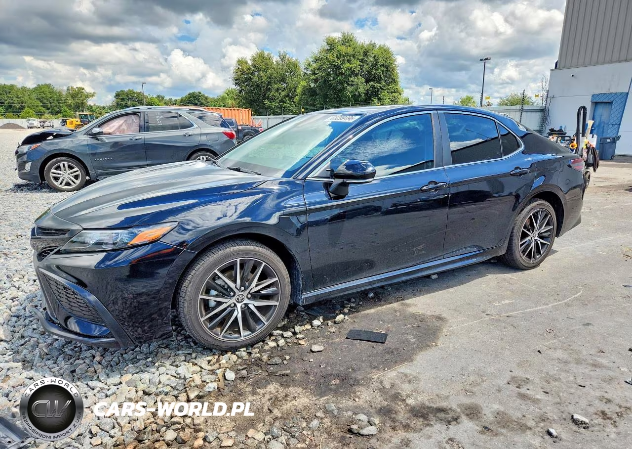 2024 Toyota Camry Se VIN:4T1G11AK3RU239111 - 1