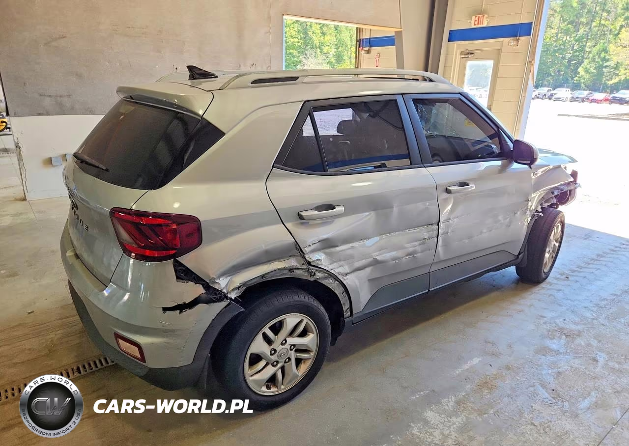2020 Hyundai Venue Sel VIN:KMHRC8A33LU037834 - 3