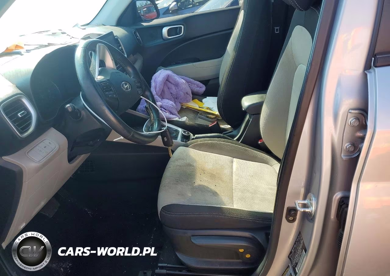 2020 Hyundai Venue Sel VIN:KMHRC8A33LU037834 - 7