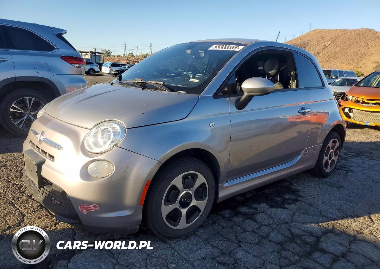 2017 Fiat 500 Electric – zdjęcie 1 z 12
