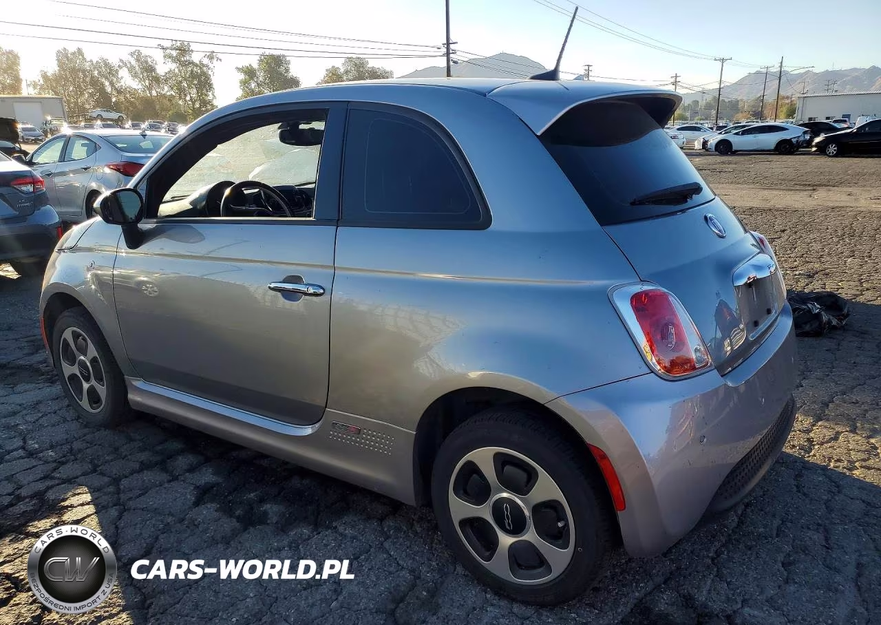 2017 Fiat 500 Electric VIN:3C3CFFGE1HT699111 - 2