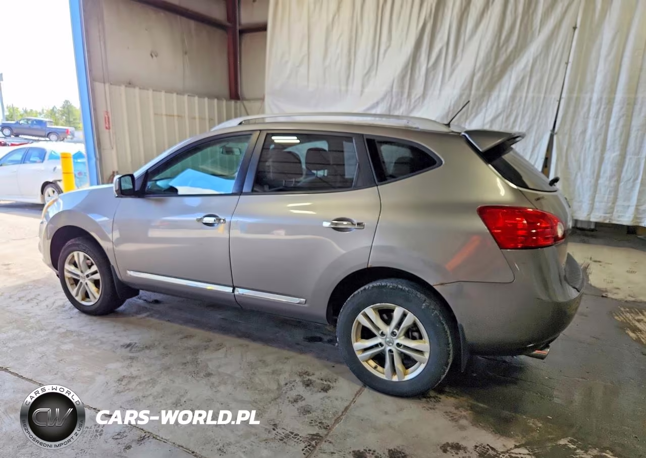 2013 Nissan Rogue S VIN:JN8AS5MV0DW132930 - 2