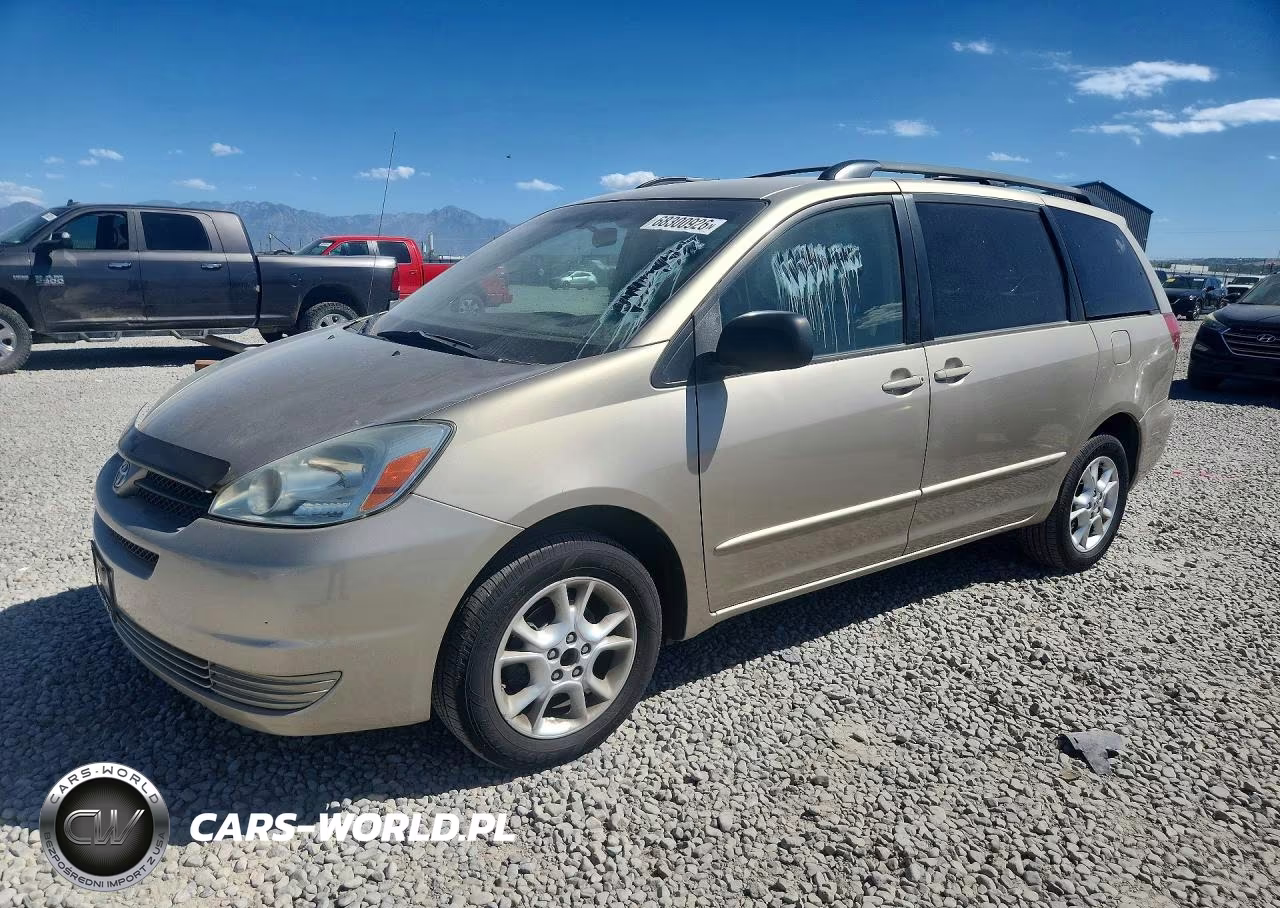 2005 Toyota Sienna Le – zdjęcie 1 z 13