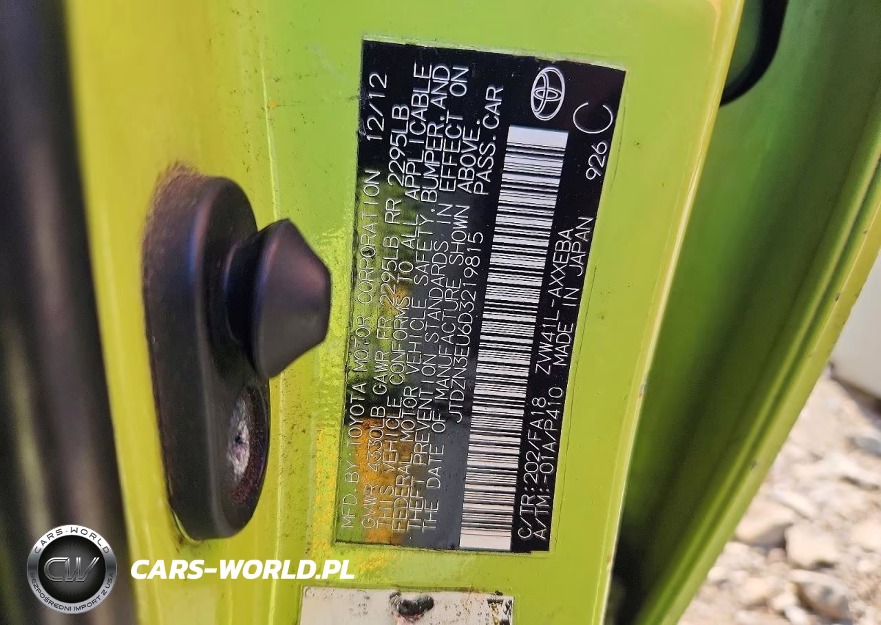 2013 Toyota Prius V Two VIN:JTDZN3EU6D3219815 - 12
