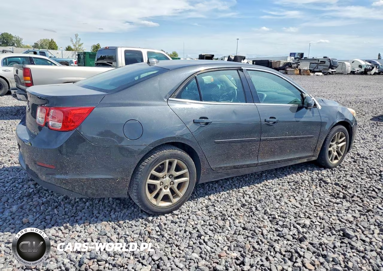 2014 Chevrolet Malibu 1Lt VIN:1G11C5SL5EF150084 - 3