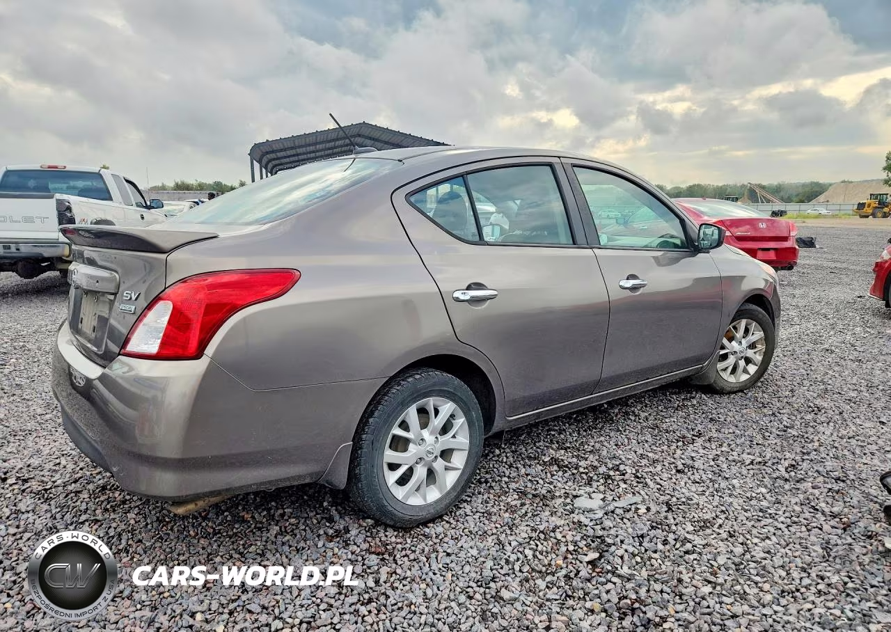 2017 Nissan Versa 1.6 S VIN:3N1CN7AP9HL800915 - 3