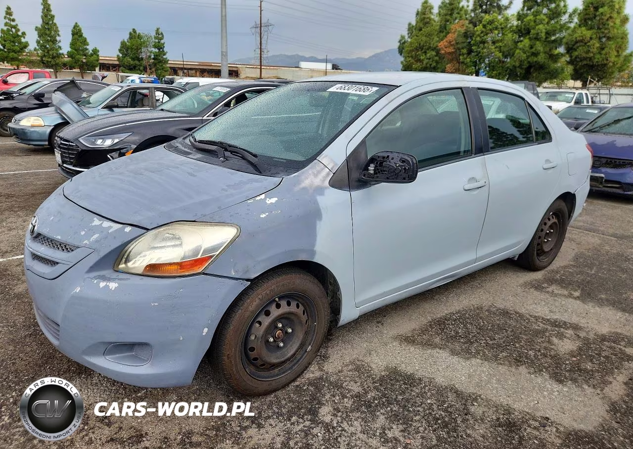 2009 Toyota Yaris Base