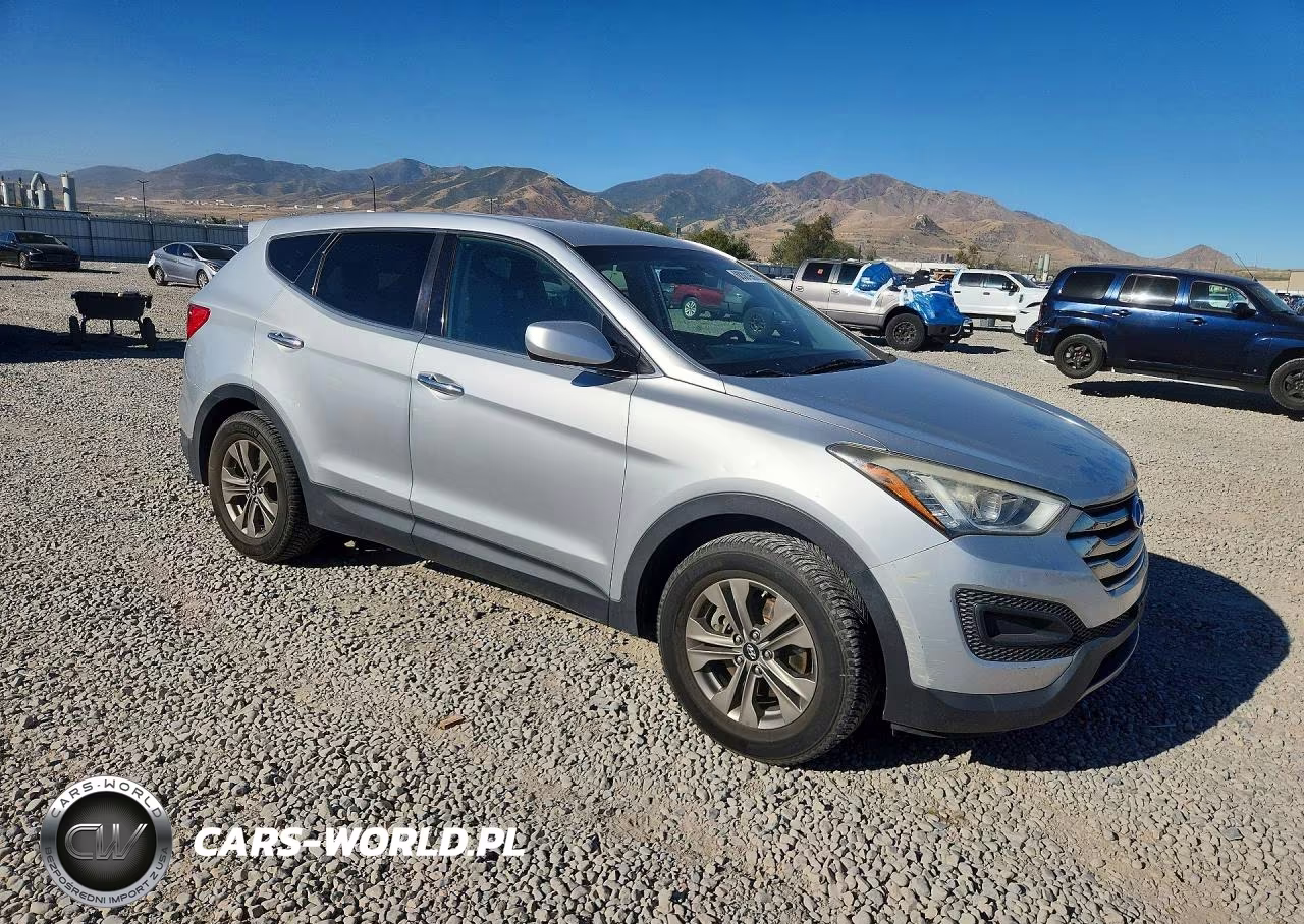 2016 Hyundai Santa Fe Sport 2.4L VIN:5XYZT3LB4GG337031 - 4