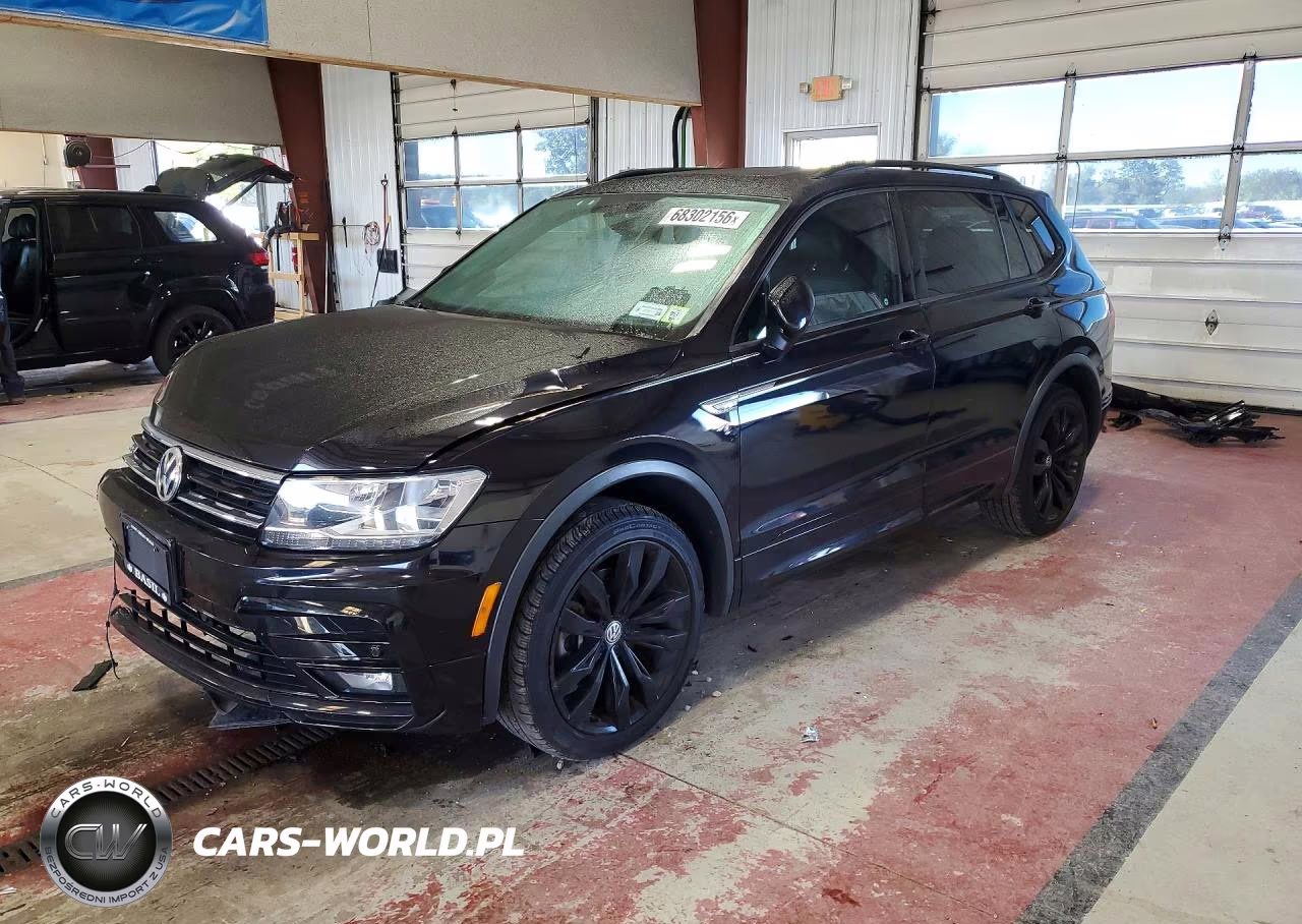 2020 Volkswagen Tiguan Se VIN:3VV2B7AX2LM073199 - 1
