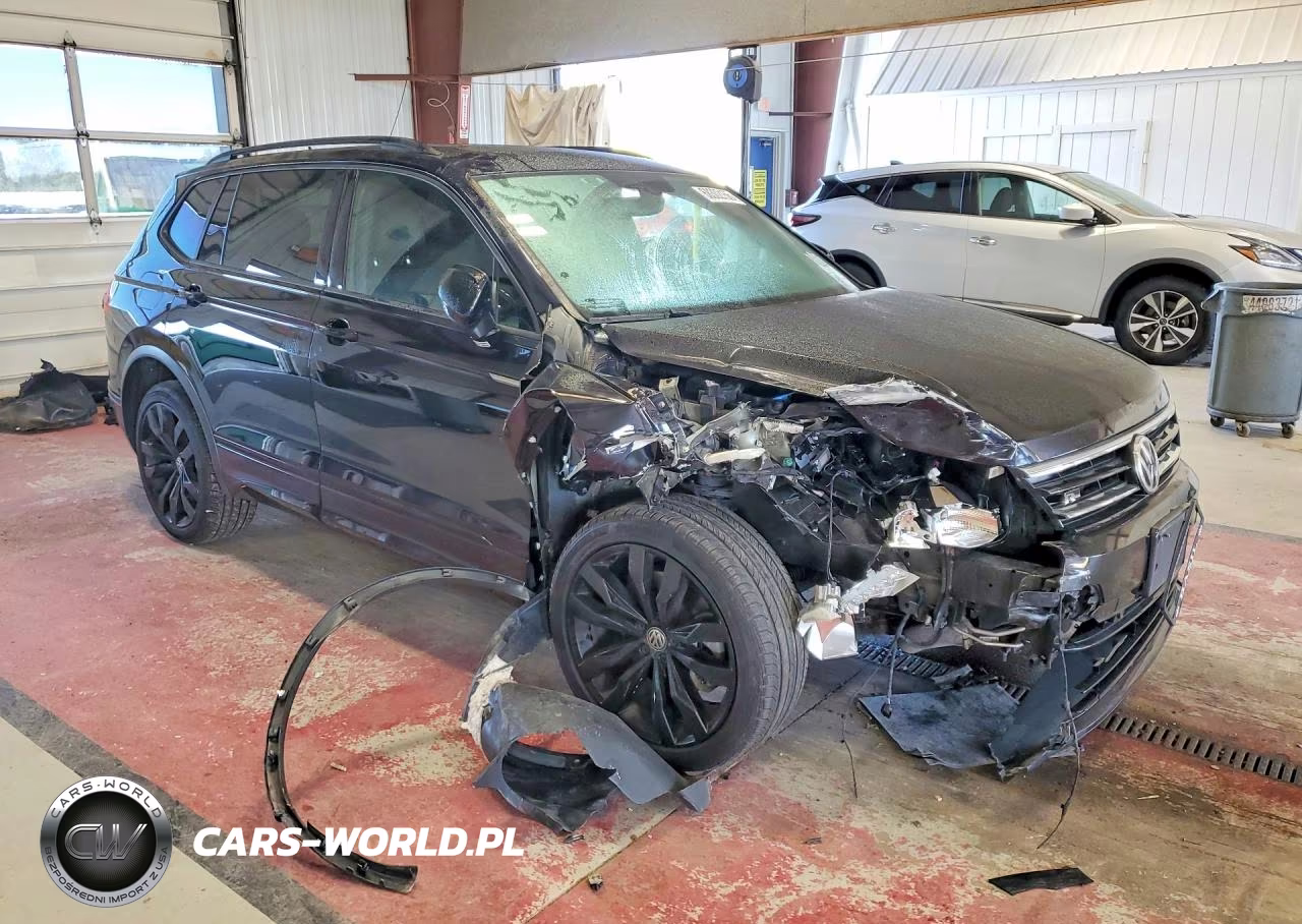 2020 Volkswagen Tiguan Se VIN:3VV2B7AX2LM073199 - 4