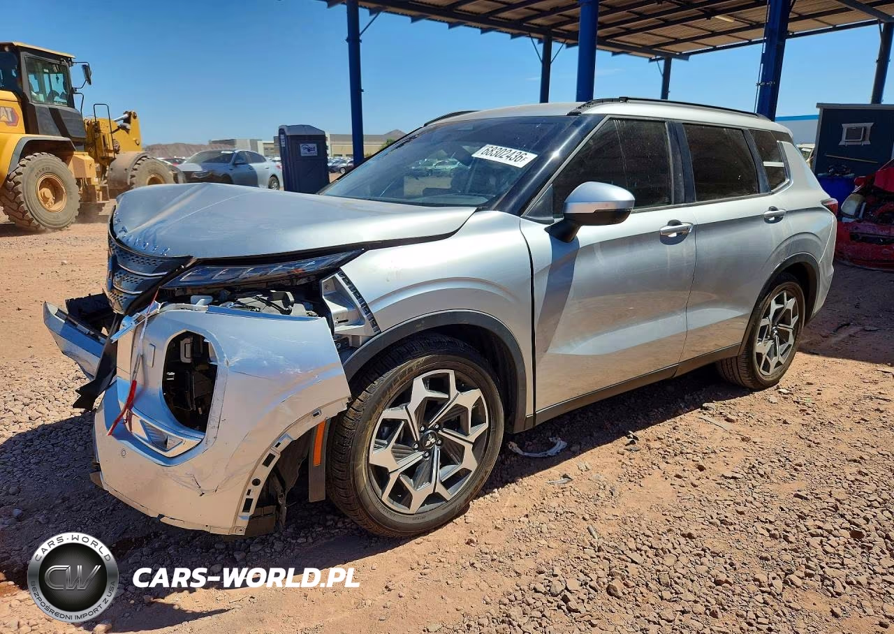 2022 Mitsubishi Outlander Se – zdjęcie 1 z 13