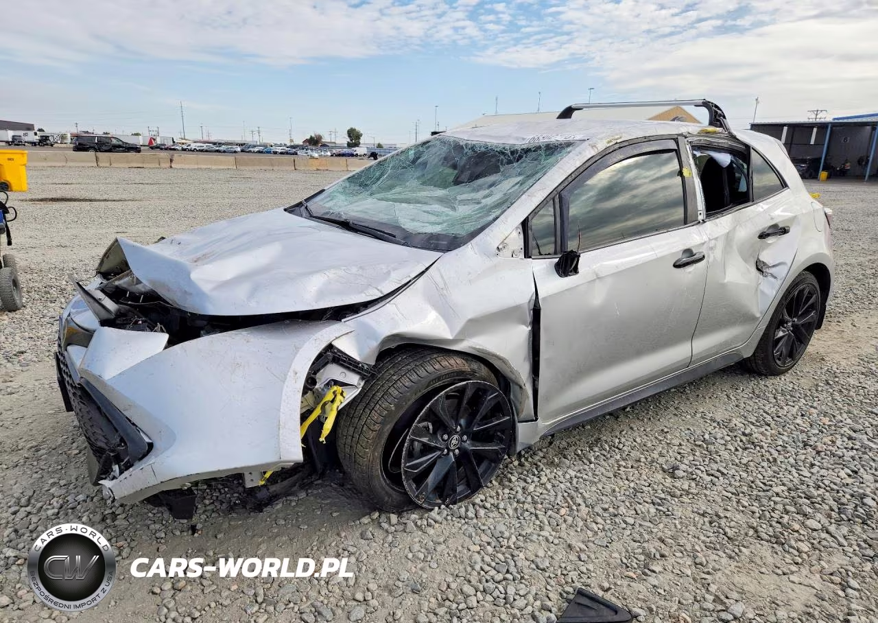2021 Toyota Corolla Hatchback Se Nightshade Edition – zdjęcie 1 z 13